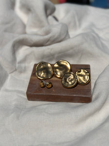 Organic Studs - Gold