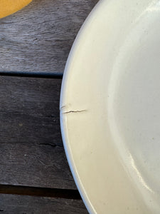 White gloss dish