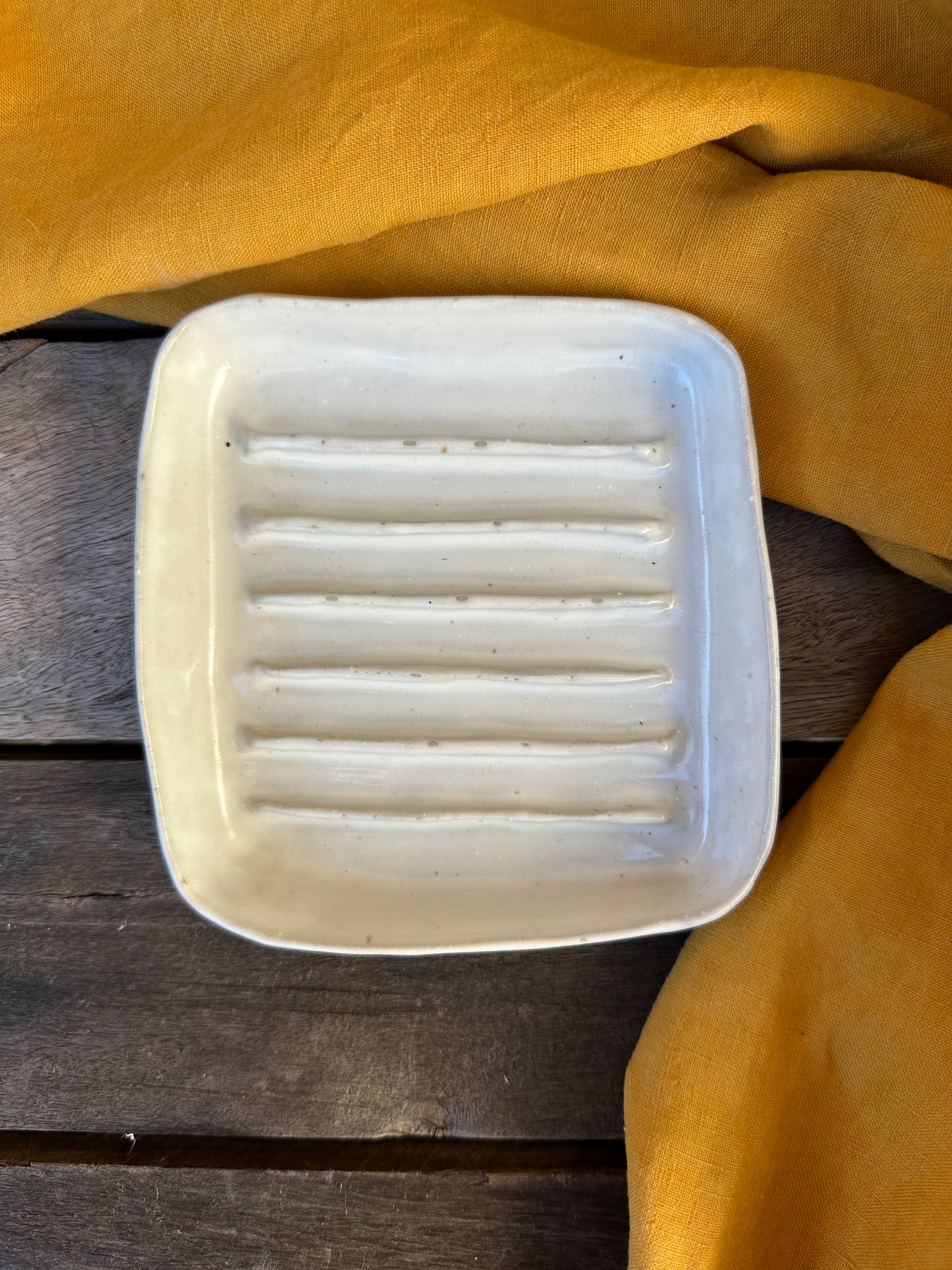 White gloss square soap dish