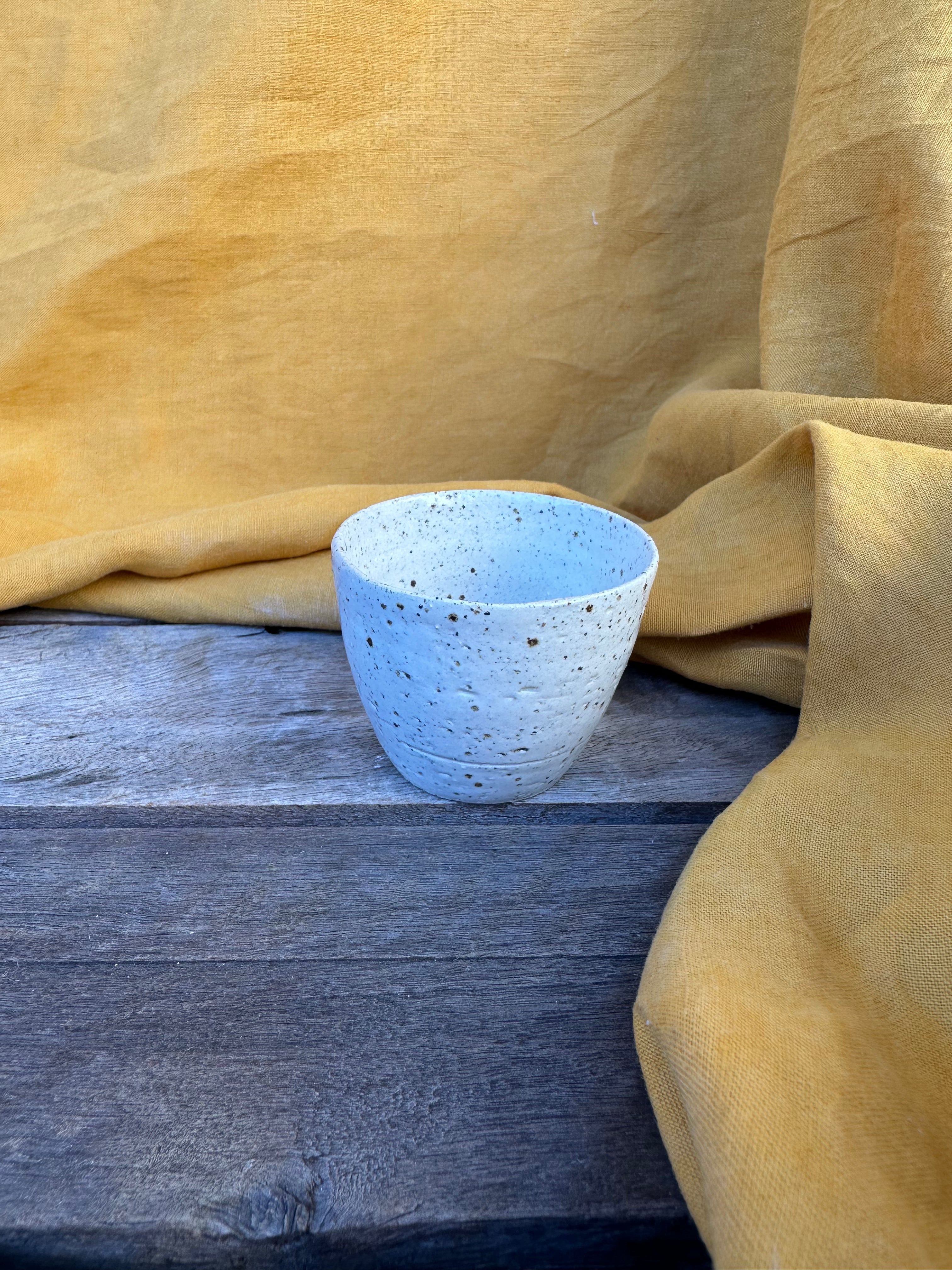 Extra small speckle cup