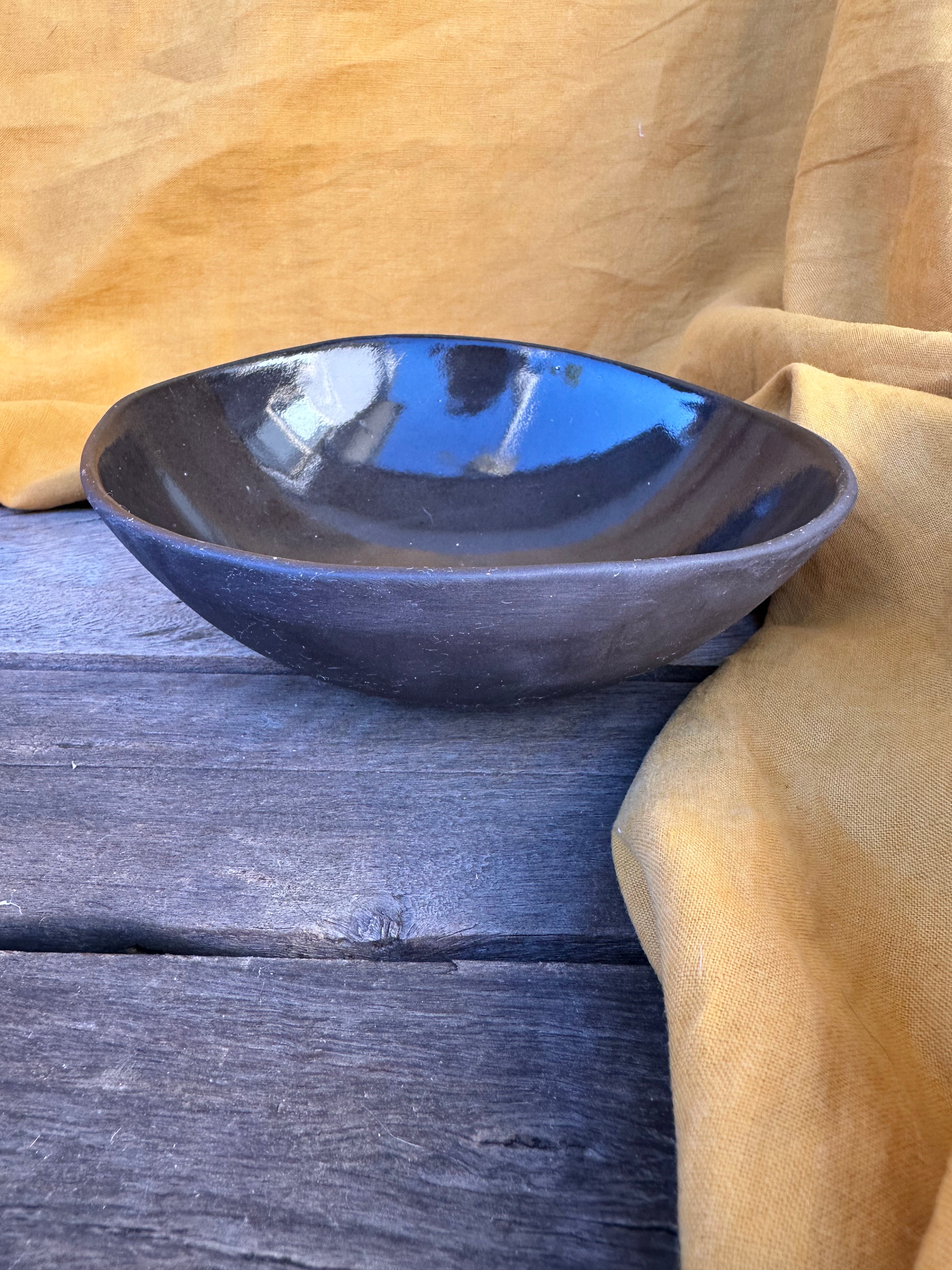 Daily bowl - black clay
